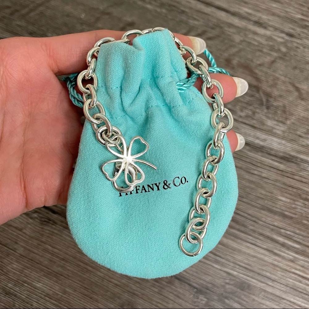 Tiffany’s silver charm bracelet with 4 leaf clover